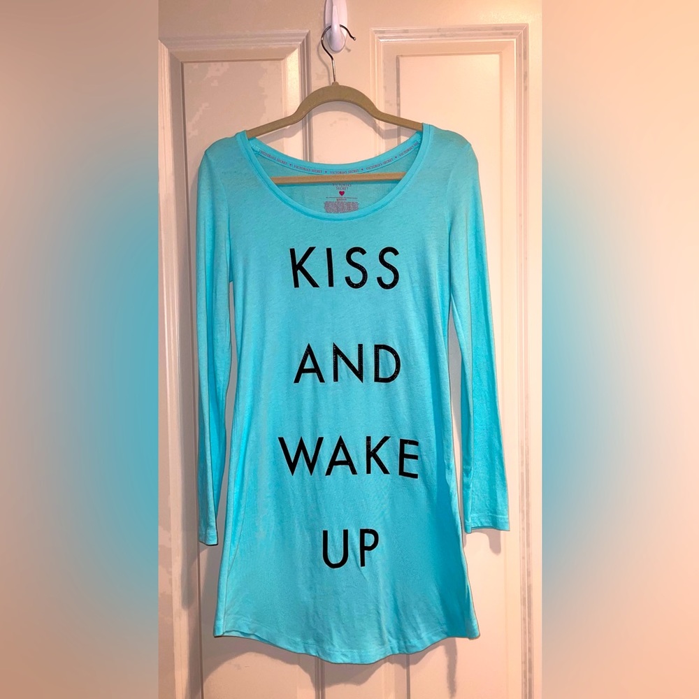 Victoria’s Secret Sleep Shirt / Nightgown - Blue w/ Black Sequins - Never Worn